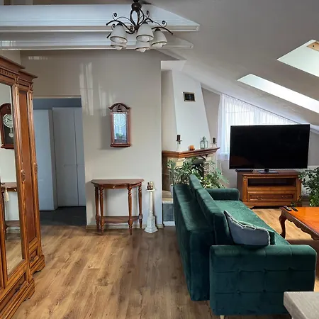 2 Pokojowy Apartment *